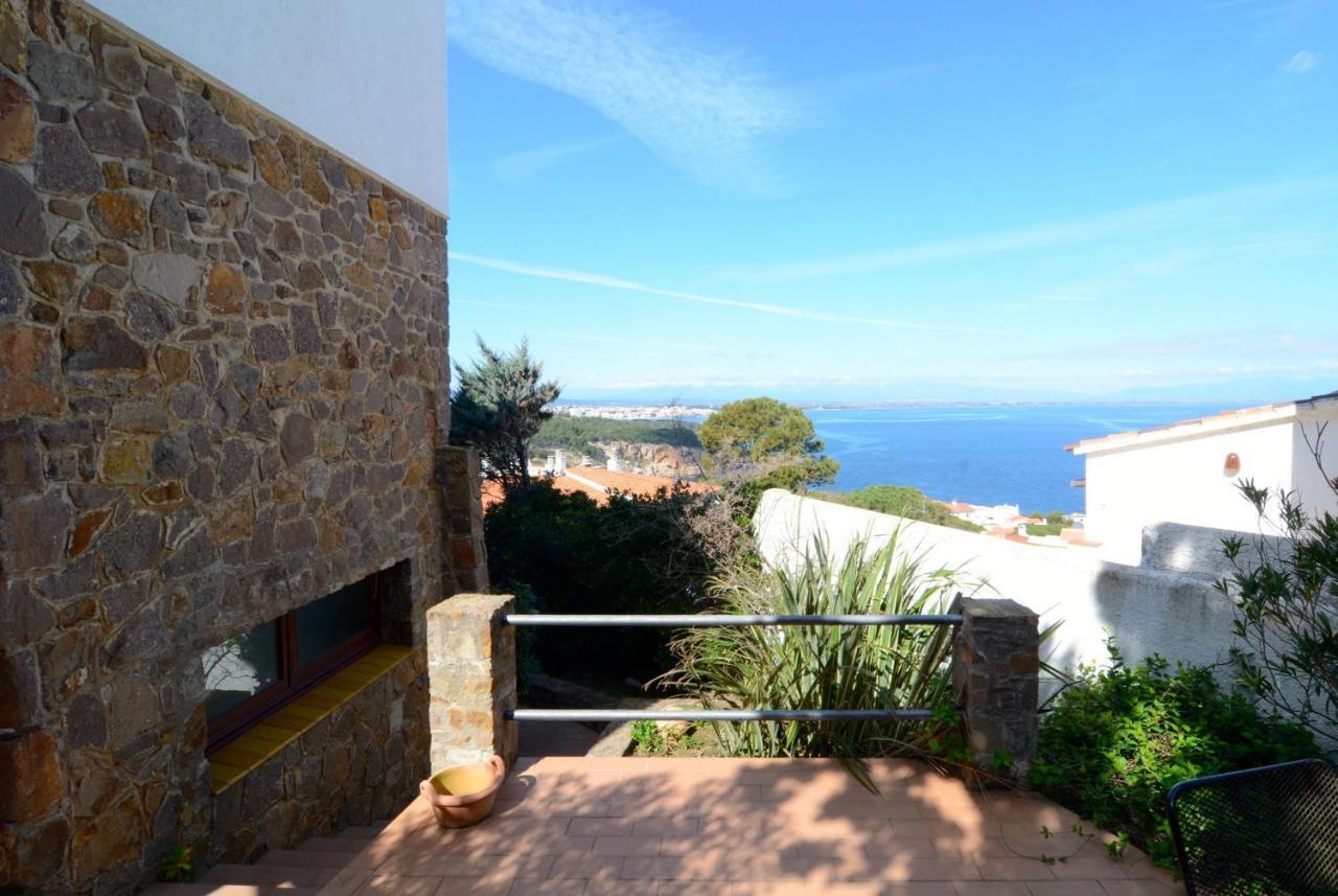 Villa Garbinell L'Escala Exterior photo